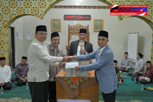 Safari Ramadan di Masjid Nurul Huda Panganak, Gubernur Ajak Masyarakat Bukittinggi Menyiapkan Generasi Beriman