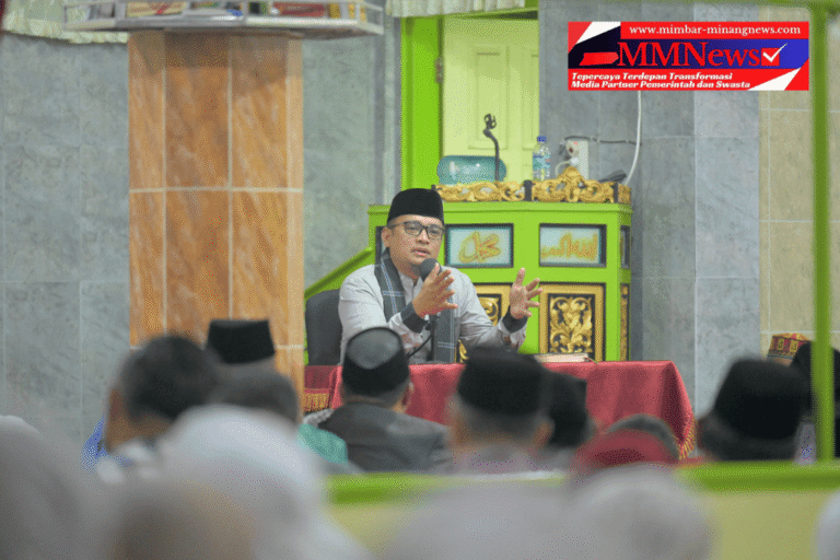 Tak Sekadar Safari, Wagub Vasko Dekatkan Pejabat ke Masyarakat di Masjid Al Ishlah